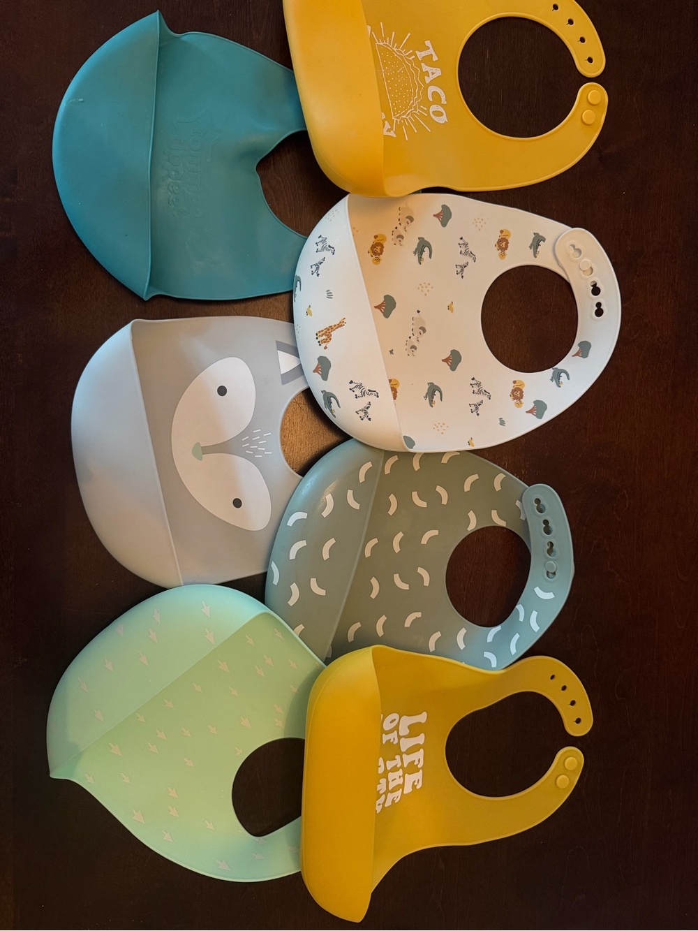7 silicone bib bundle